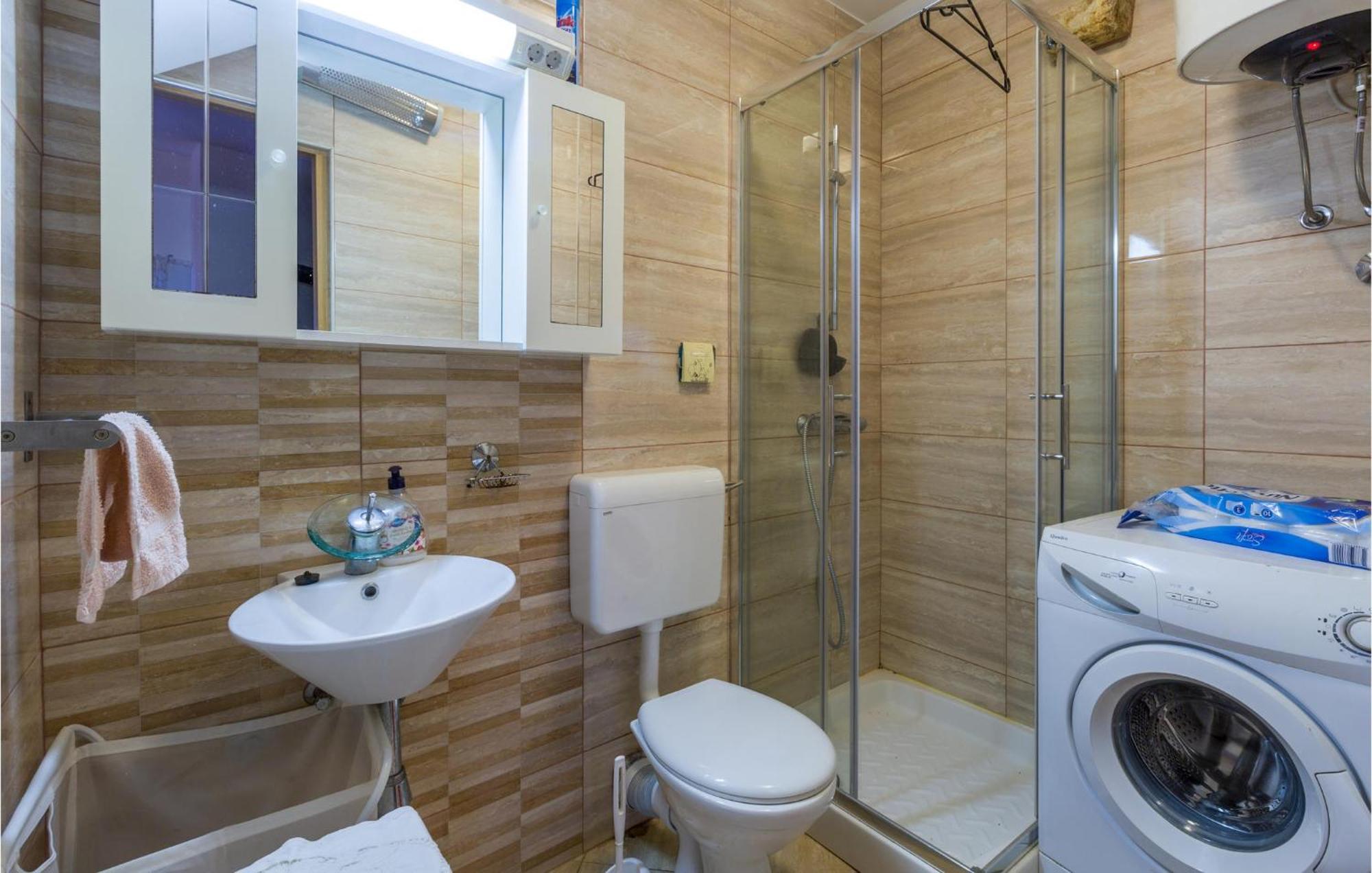 2 Bedroom Stunning Home In Bale Ngoại thất bức ảnh